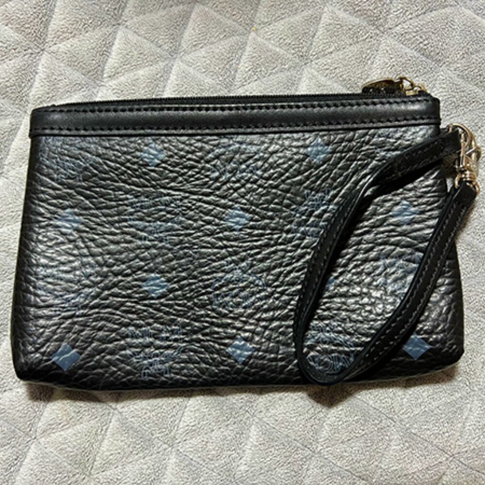 MCM-VISETOS Black Leather Pouch/ Wristlet NWOT